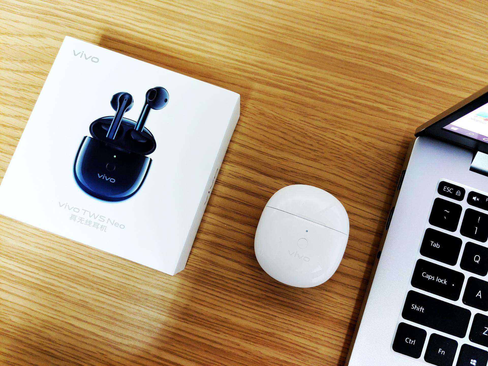 vivo蓝牙耳机twsneo,vivotws蓝牙耳机 vivo tws neo真无线蓝牙耳机如此看来配备足够精简,随身只需携带一个