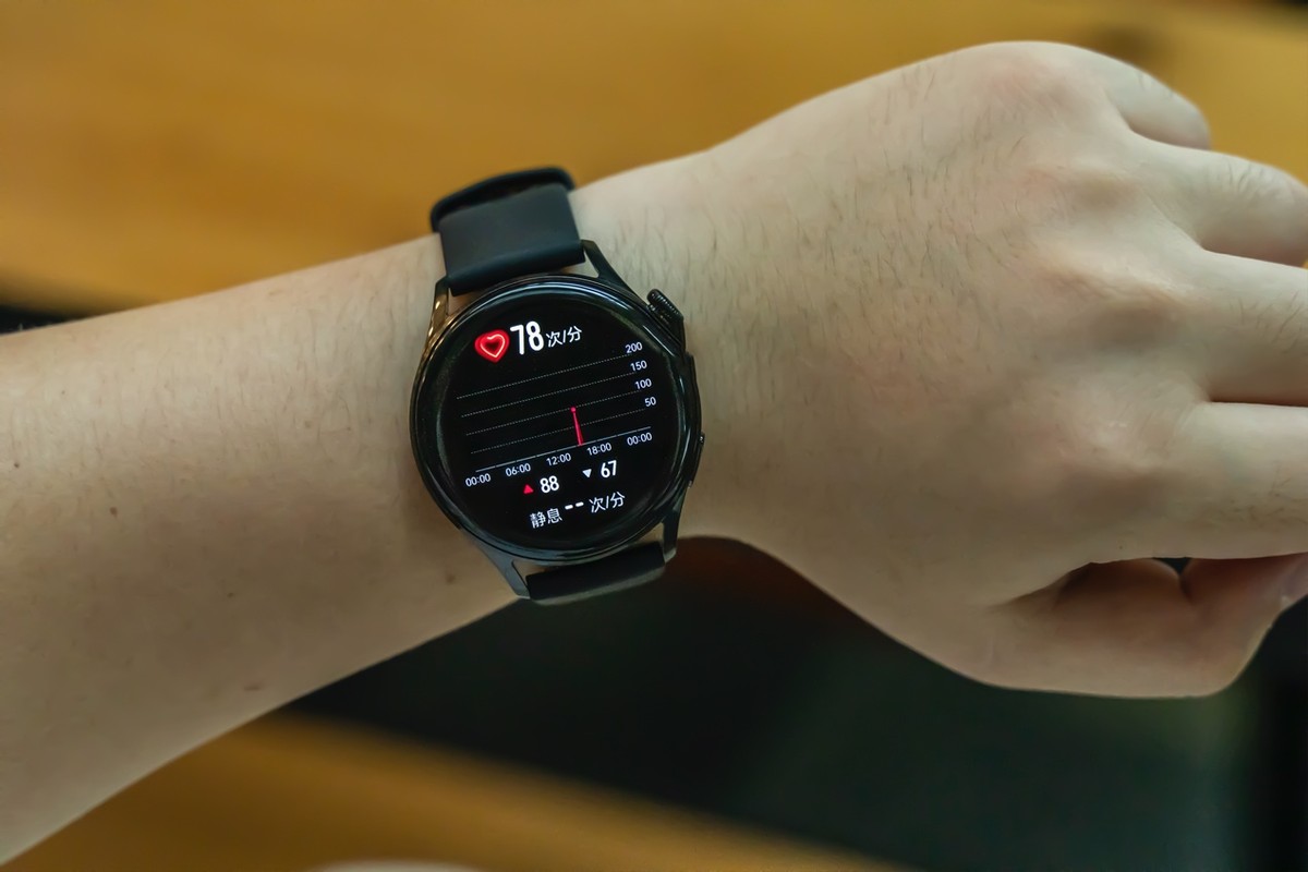 高端智能手表的不二选择 华为watch 3 评测
