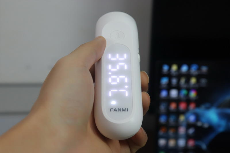 除了超级方便的一秒测温外,凡米双用额温枪还支持高/低温报警,以体温
