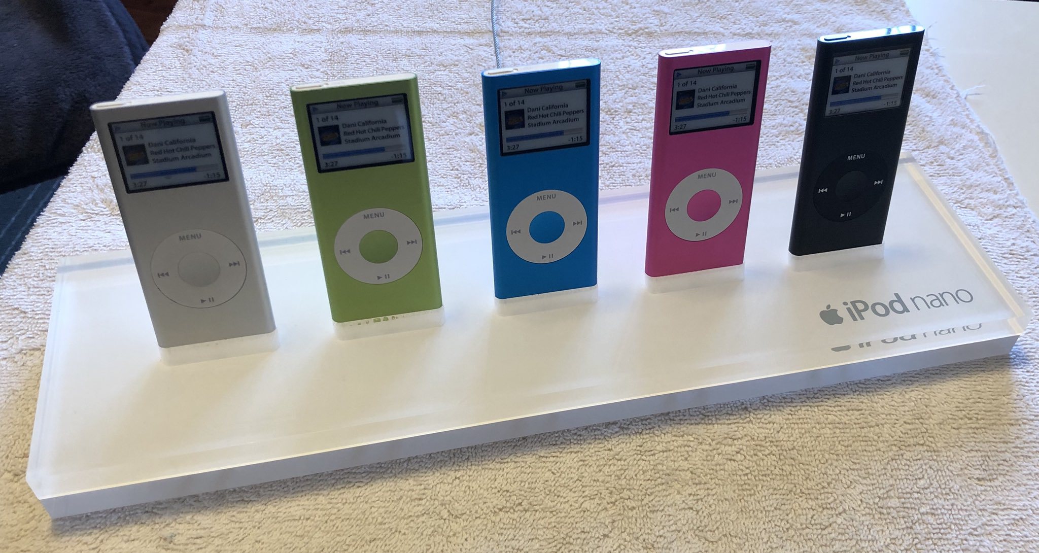 appleipodnano第二代applestore展示品展示品所有ipodnano均不可使用