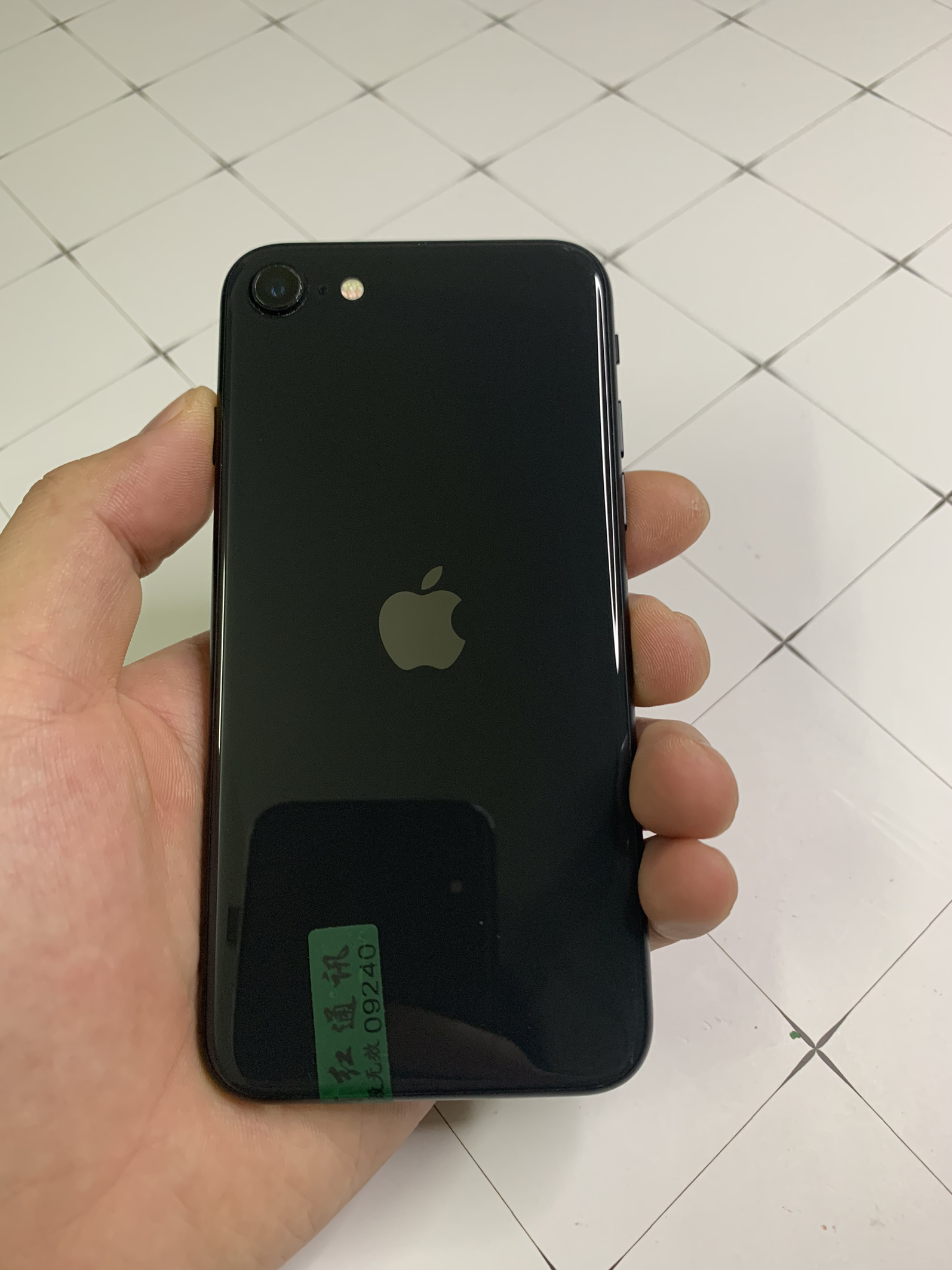 iphonese2双卡图片